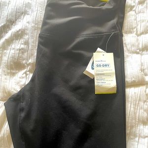 Old Navy Active leggings,black leggings with mesh,worn once & multi coloured.